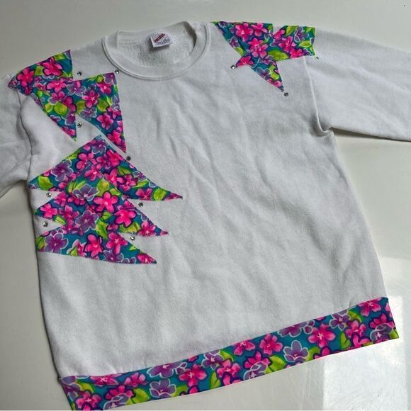 Rad Vintage Peak 90s Neon Hand Embroidered Rhinestone Pullover Sweatshirt - Picture 2 of 6